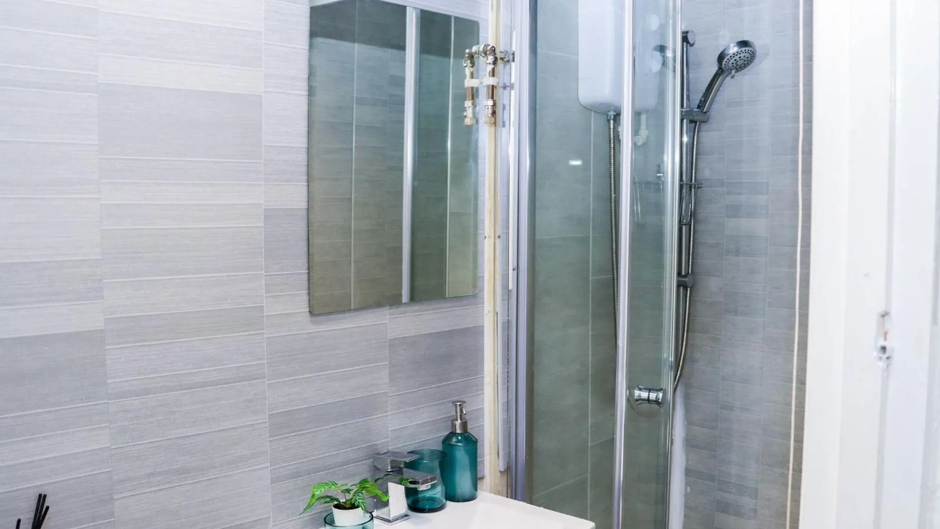 Entire Cosy 2 Bedroom Flat Brightside Apartamento